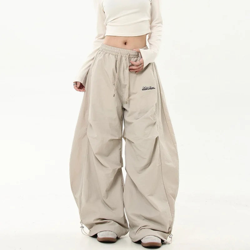 Pentalon Banana Rétro - Coupe Large et Style Parachutiste