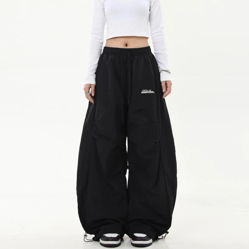 Pentalon Banana Rétro - Coupe Large et Style Parachutiste